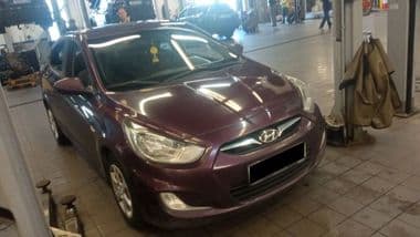 Hyundai Solaris 2012 года, 236 281 км - вид 2