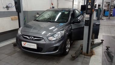 Hyundai Solaris 2013 года, 89 998 км - вид 1