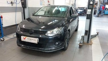 Volkswagen Polo 2011 года, 163 557 км - вид 1