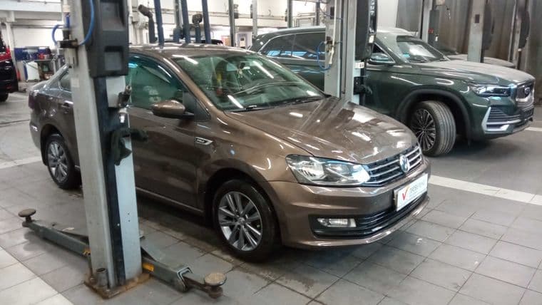 Volkswagen Polo 2019 года, 81 026 км - вид 2