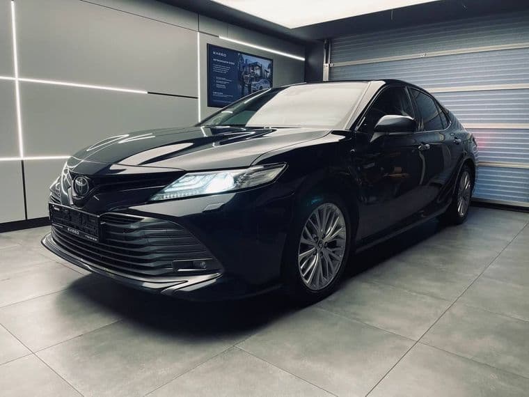 Toyota Camry, 2020