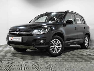 Volkswagen Tiguan 2015 года, 100 910 км - вид 2