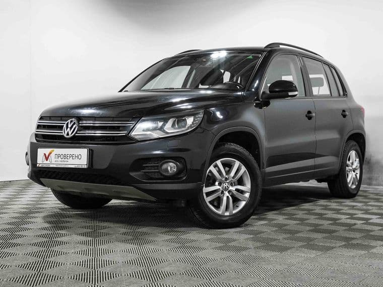 Volkswagen Tiguan 2015 года, 100 910 км - вид 2