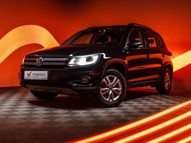 Volkswagen Tiguan 2015 года, 100 910 км - вид 1