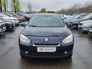 Renault Fluence 2011 года, 162 801 км - вид 2