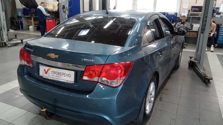 Chevrolet Cruze, 2012 - вид 2