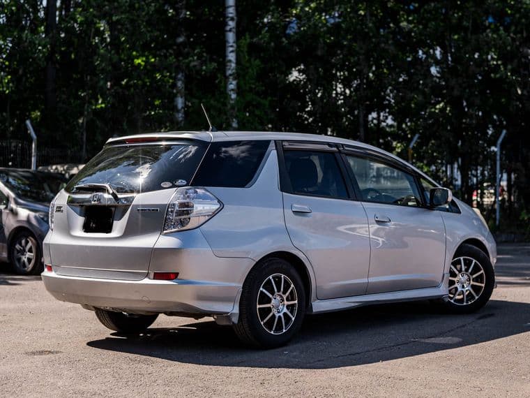 Honda Fit Shuttle 2011 года, 152 228 км - вид 2