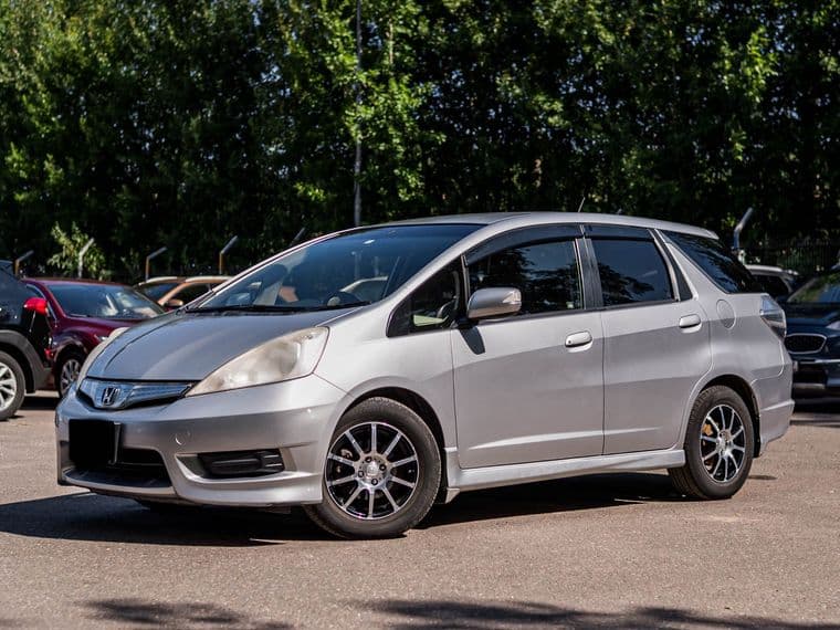 Honda Fit Shuttle 2011 года, 152 228 км - вид 1