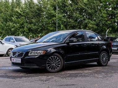 Volvo S40 2011 года, 105 810 км - вид 1