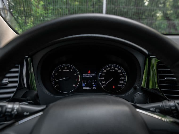 Mitsubishi Outlander, 2020 - вид 4