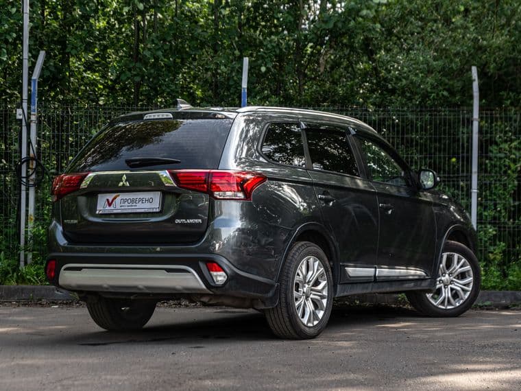 Mitsubishi Outlander, 2020 - вид 1