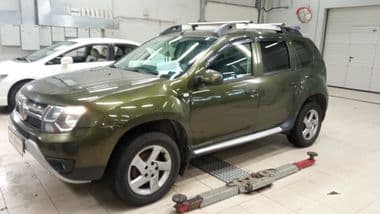 Renault Duster 2016 года, 70 000 км - вид 1