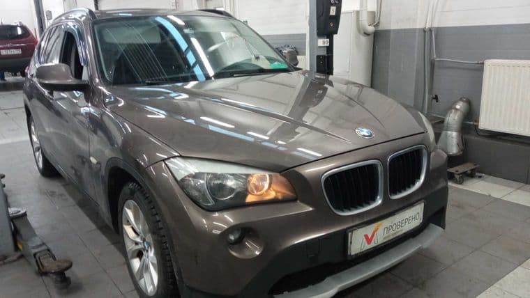 BMW X1 2010 года, 191 648 км - вид 2