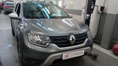 Renault Duster 2021 года, 126 580 км - вид 2