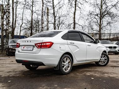 ВАЗ (LADA) Vesta 2017 года, 202 765 км - вид 2