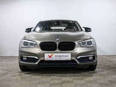 BMW 1 серия 2015 года, 49 442 км - вид 2