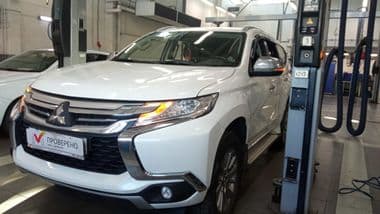 Mitsubishi Pajero Sport 2017 года, 122 497 км - вид 1