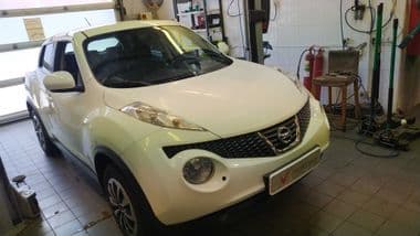 Nissan Juke 2013 года, 156 999 км - вид 2