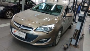 Opel Astra 2012 года, 162 758 км - вид 1