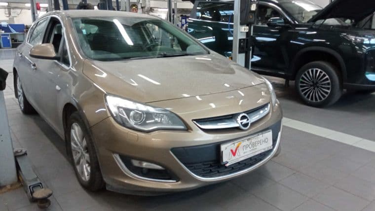 Opel Astra 2012 года, 162 758 км - вид 2