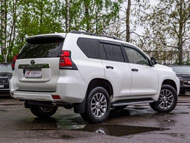 Toyota Land Cruiser Prado 2018 года, 101 381 км - вид 2