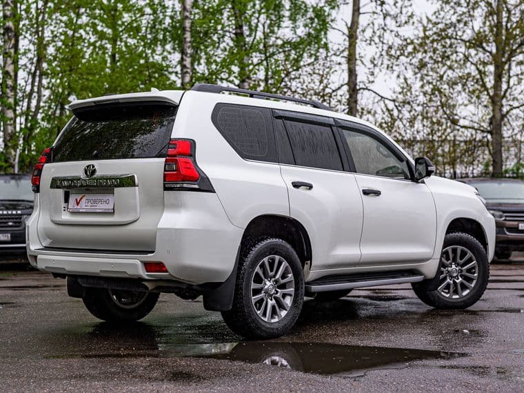 Toyota Land Cruiser Prado 2018 года, 101 381 км - вид 2