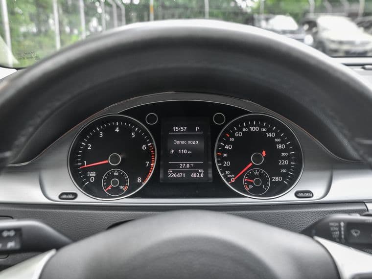 Volkswagen Passat CC, 2013 - вид 4