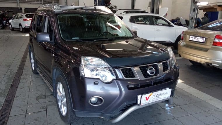 Nissan X-trail 2013 года, 234 062 км - вид 2