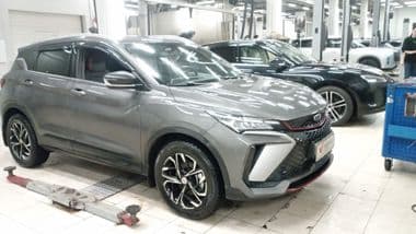 Geely Coolray 2023 года, 25 800 км - вид 2