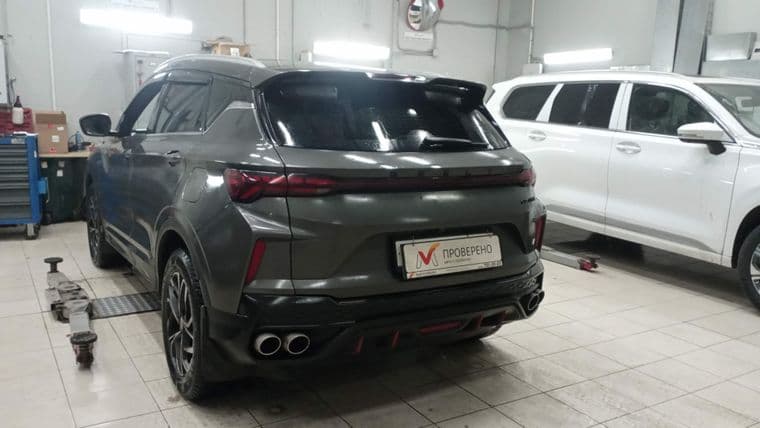 Geely Coolray, 2023 - вид 3