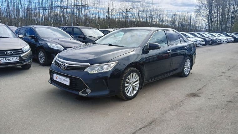 Toyota Camry, 2015