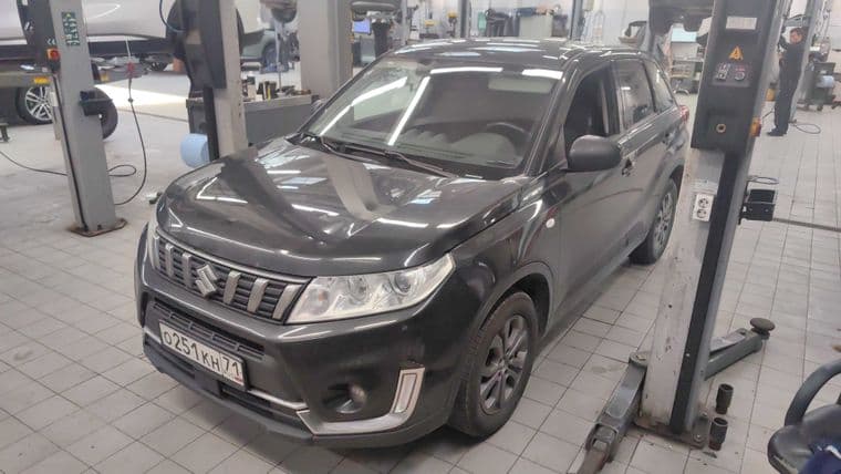 Suzuki Vitara 2020 года, 181 265 км - вид 2
