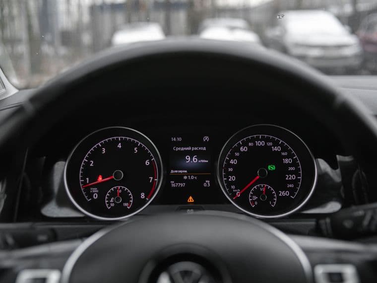 Volkswagen Golf, 2014 - вид 4