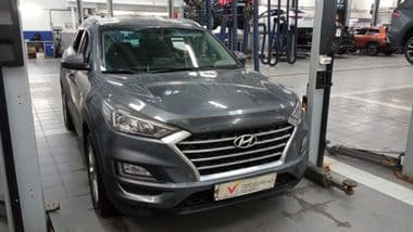 Hyundai Tucson 2019 года, 171 926 км - вид 2