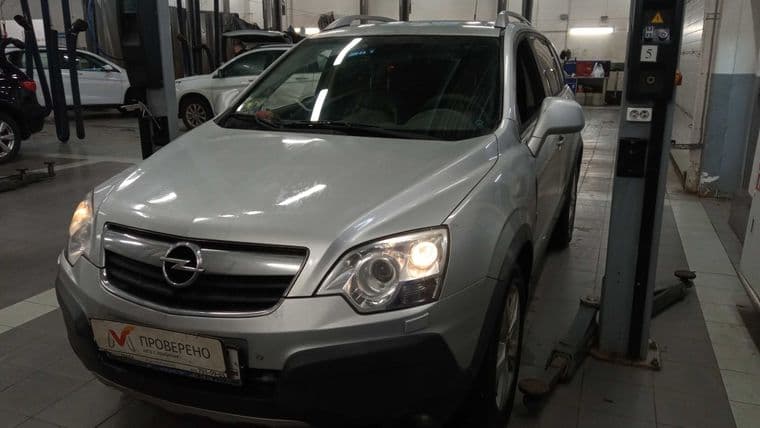 Opel Antara 2010 года, 150 918 км - вид 1