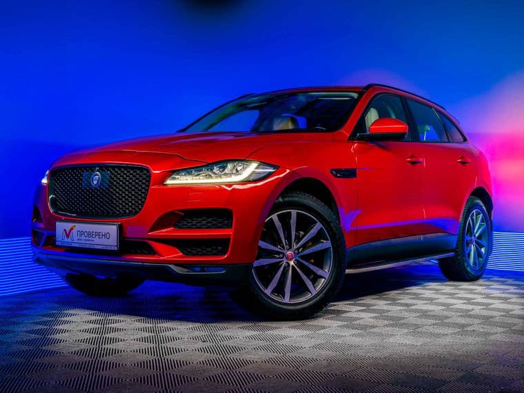 Jaguar F-Pace, 2016