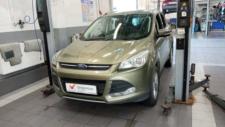 Ford Kuga, 2014