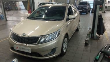 KIA Rio 2014 года, 100 173 км - вид 1