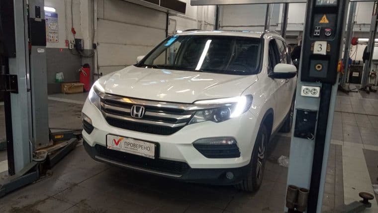 Honda Pilot 2018 года, 286 606 км - вид 1