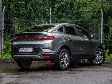 Renault Arkana 2021 года, 186 000 км - вид 2