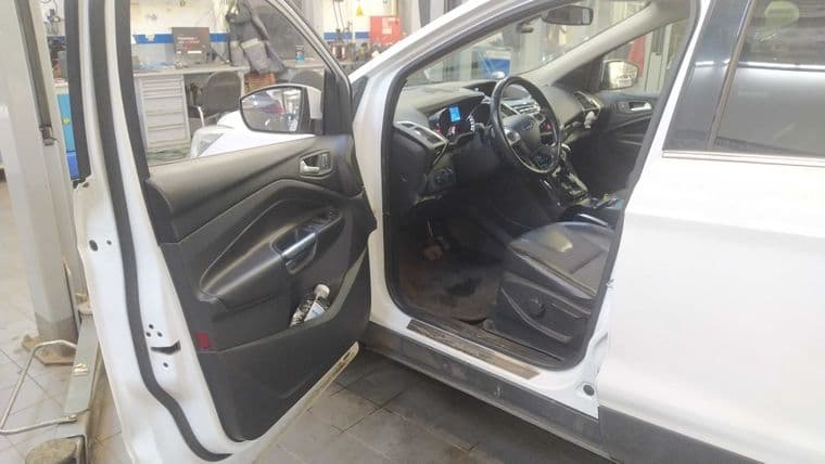 Ford Kuga, 2014 - вид 3