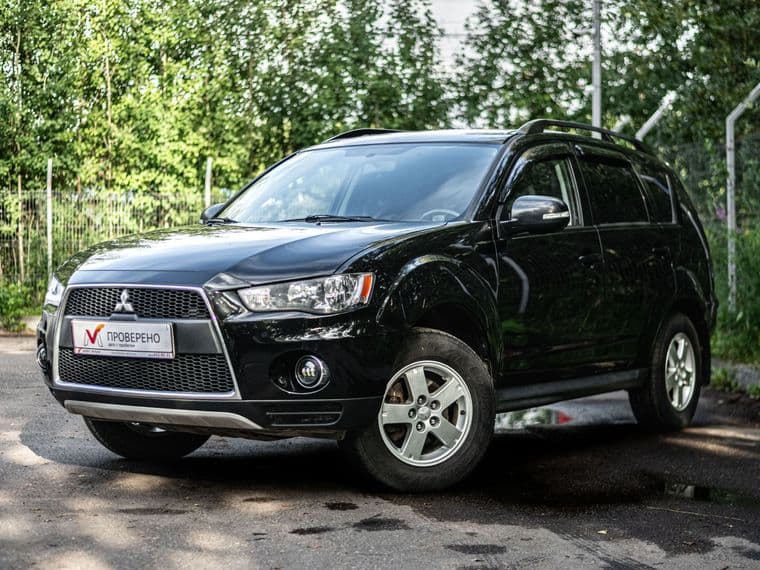 Mitsubishi Outlander, 2011