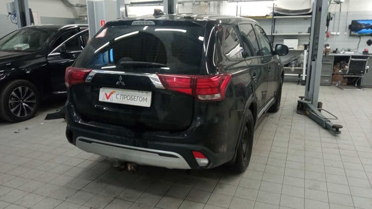 Mitsubishi Outlander, 2020 - вид 2