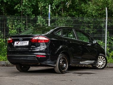 Ford Fiesta 2016 года, 191 502 км - вид 2