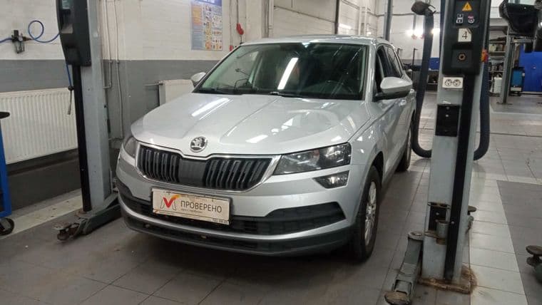 Skoda Karoq 2021 года, 92 000 км - вид 1