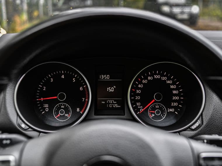 Volkswagen Golf, 2011 - вид 4