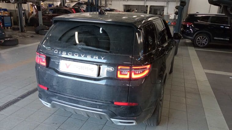 Land Rover Discovery Sport, 2019 - вид 2