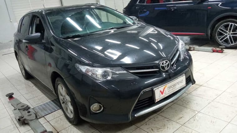 Toyota Auris, 2014 - вид 1