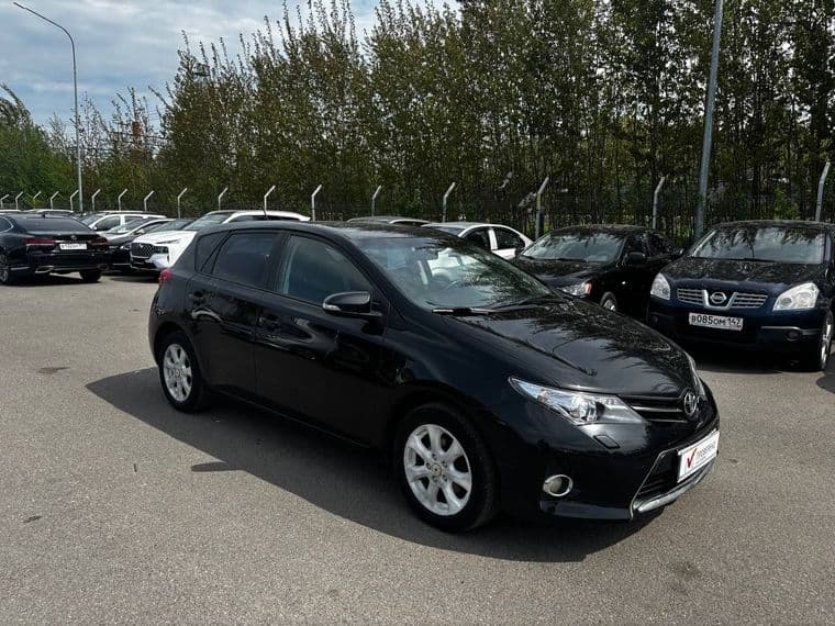 Toyota Auris, 2014 - вид 2