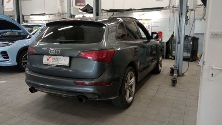 Audi Q5, 2009 - вид 2